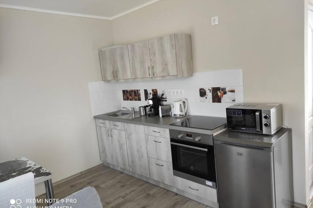 Sueni Apartman Ordacsehi Exterior foto